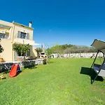 Giannakis Villa *