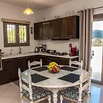 Giannakis Villa
