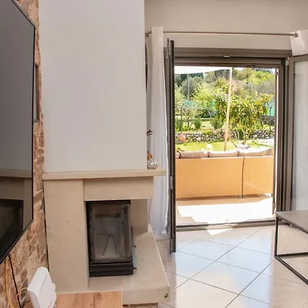 Giannakis * Kanakádes